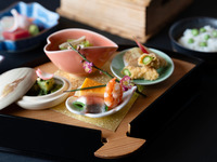Kaiseki: Nadeshiko (table seating)