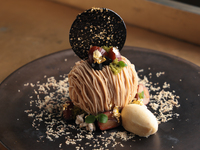 Autumn limited — Tamba Chestnut Mont Blanc — includes a complimentary Tamba chestnut pound cake to take home