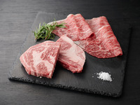 All-you-can-eat Japanese Black Beef on weekends and holidays (ages 13 and over) Separate child rates available