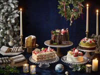 Now accepting reservations for Christmas cakes!