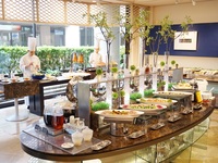 Lunch & Sweets Buffet (Weekdays) for ages 65 and over