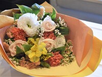 【3日前までの予約制】花束￥3,300-　※キャンセル規定あり.