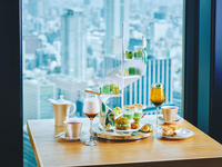 【WD/WEB22%OFF】 Welcome Cocktail & Conrad Afternoon Tea