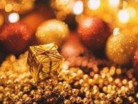 【乾杯シャンパン付クリスマス限定】和牛の前菜、特選焼き肉からしゃぶしゃぶにフィレ、最後に名物すき焼きまで2025年を締めくくるクリスマス限定コース