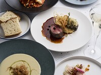 【19:45ご案内席指定なし】みなとみらいの夜景を楽しめる全5皿のXmasディナーコース（12月24・25日限定）