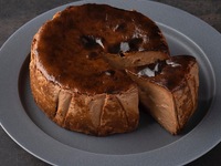 【テイクアウト】チョコレート バスクチーズケーキ