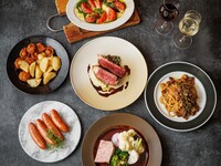 [End the year with the ultimate treat! Create memories that will last a lifetime!] A premium year-end party plan featuring the finest Kuroge Wagyu beef steak, pasta made with seasonal ingredients, and seven other dishes, all-you-can-drink included. ¥8,000