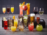 with 2 hours free drinks