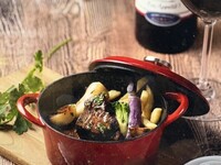 ROASTED BEEF MAINDISH & LUNCH BUFFET WITH SWEETS HOLIC BUFFET