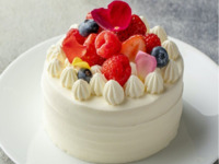 【Late Christmas Plan】　with whole cake and a glass of champagne or cocktail