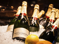 【歓送迎会向け】3・4月限定　天麩羅や和牛の贅沢食材を楽しむ会席＋2時間飲み放題