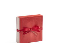 VALENTINE'S ~アルマーニドルチ∼先行予約販売　限定プラリネボックス9PC