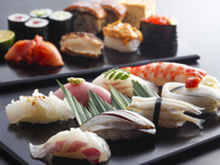 <Tanghalian> 13 piraso ng omakase ◇ Tangkilikin ang tunay na lasa na ginawa nang buong puso sa isang nakakarelaks na paraan simula sa tanghali