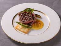 【平日】11：30より入店可　前菜ブッフェ+選べるメインで楽しむモダンランチ+時間無制限