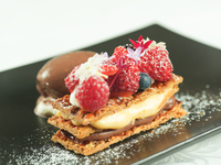 兒童短期課程 - 3 歲以上（必須與成人短期課程一起預訂）