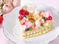 【オプションメニュー】ホワイトデーにおすすめ！キュートなハートケーキ
