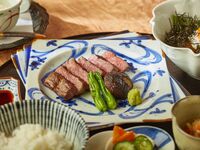 Snow room aged Wagyu beef set meal (lunch) 5,830 yen