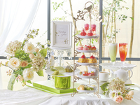 【土日祝ティーセレクション】初夏のいちご尽くしアフタヌーンティー（スペシャルデザート付き！）