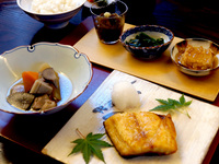 昼　カウンター限定 / 本日の焼魚御膳