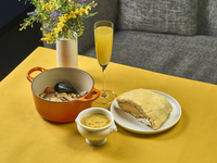 International Women's Day Lunch Salad bar + Main dish + Welcome Drink