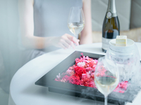 Lunch Anniversary Plan with toast drink and cake