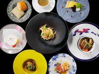 Proposta autunnale: menu francese full-course «モンターニュ»