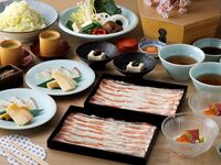 桜鯛と筍、銘柄豚の出汁しゃぶ会席