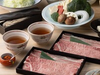 [Lunch] Dashi shabu-shabu "Hagi" (Wagyu beef sirloin, carefully selected pork)