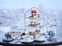 乾杯スパークリングワイン付きアフタヌーンティー