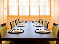 [About using private rooms]