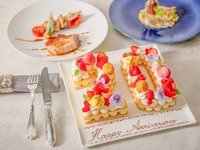 【ナンバーケーキで豪華にお祝いランチ】乾杯ドリンク付！国産牛や魚料理などWメイン！特別な日に映えるナンバーケーキ付ランチ 全6品