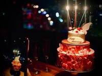 特別なアニバーサリー◎「プレミアム記念日/全11種」秋麗の祝宴～海の贅・黒毛和牛・戻り鰹・松茸・金目鯛とバタフライケーキを贈る 特別記念日会席～