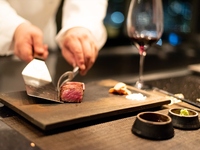 [Dessert plate with message] Anniversary pair lunch (kuroge beef steak)