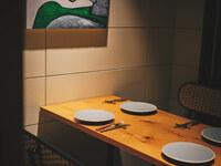 お席のみのご予約（店内2階テーブル席でのご用意）