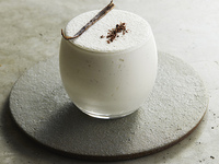 ババ オ アルマニャック (直径約5センチのグラス入り)