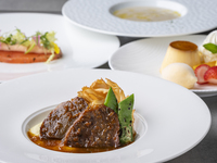 【12/19まで】フリードリンク付きDining Dinner Course