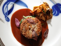 【APICIUS】前菜チョイス＋魚＋肉＋デザートワゴン＋ミニャルディーズ｜全5皿