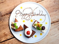 【Anniversary Plate!!】プレートにメッセージを添えて大事な人へサプライズを(休日）