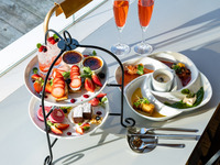 [Includes 5 types of appetizers & 90 minutes of free flow] Sweet and Domestic Strawberry Tasting Afternoon Lunch Set