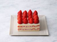 大粒苺あまりん プレミアムショートケーキ