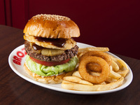 PINEAPPLE EGG BURGER