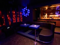 Royal VIP 1 to 8 people (Friday,Saturdays and a day before the holiday)