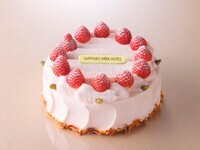 【デコレーションケーキ】5号ストロベリー（直径 約16cm）