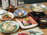 [Colorful Sushi Course] "Fugu and Hokkaido Scallop Golden Dashi Hot Pot" & "Edomae Sushi and Grilled Wagyu Beef Sushi" 5,000 yen (excluding tax)
