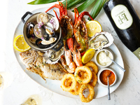 ランチ席のみ予約　5/15 GRAND MENUリニューアル！