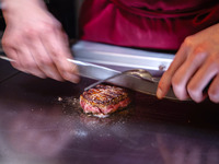 特選国産牛フィレ肉とサラダのランチ