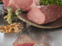 Omi beef fillet & loin steak course