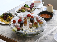 Chef‘s Special Course＋Anniversary plate 前菜、スープ、メイン、デザートの計4品