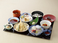 أيام الأسبوع فقط "الغداء"