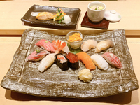 カウンター限定！　『極ーきわみー』旬の握りと旬の焼き物セット